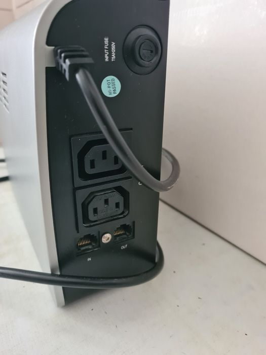 Mustek Power Must 600 ofline,джерело безперебійного живлення(під ремонт або запчастини)