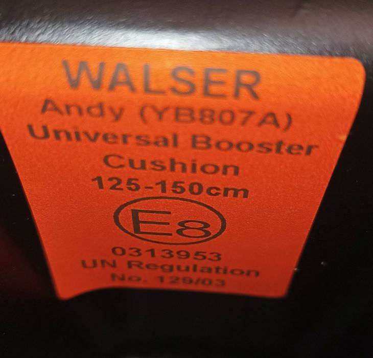 Автокрісло бустер WALSER Andy 15-36 кг (125-150 см) Австрія