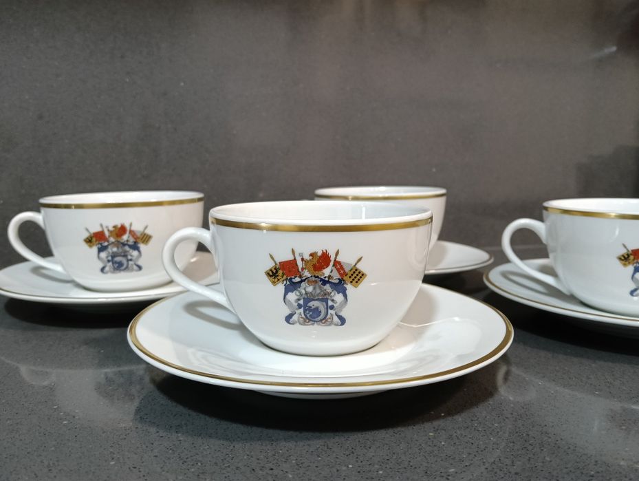 4 chávenas - oficina real