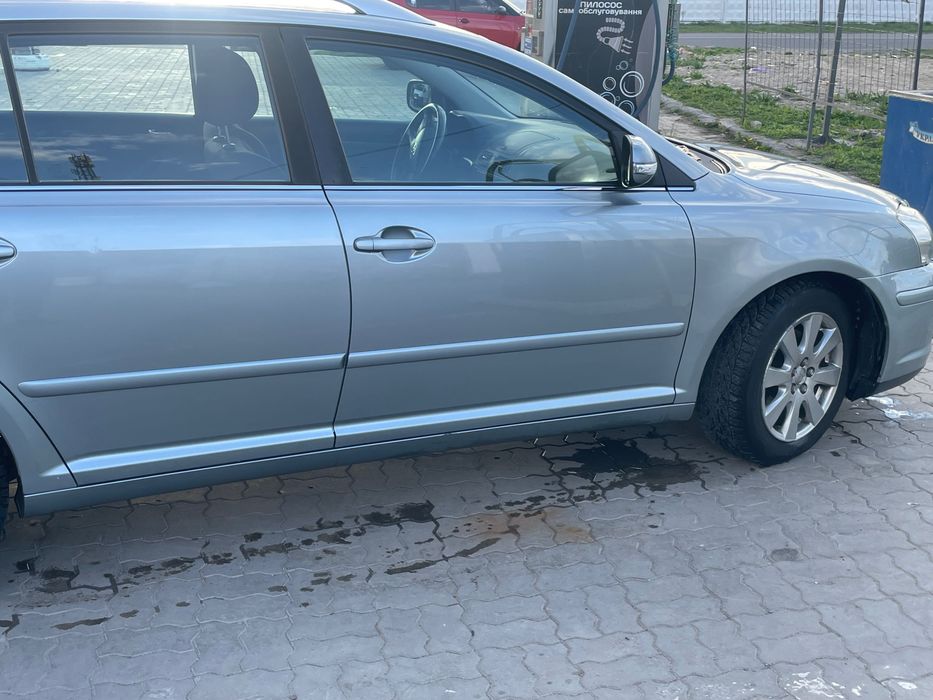 Toyota avensis 2.0 d 4 d
