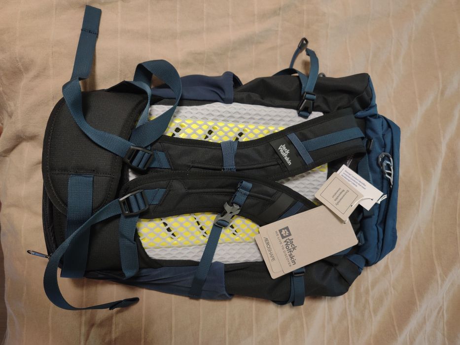 Plecak trekkingowy dziecięcy Jack Wolfskin Peak Hiker 28 l dark sea