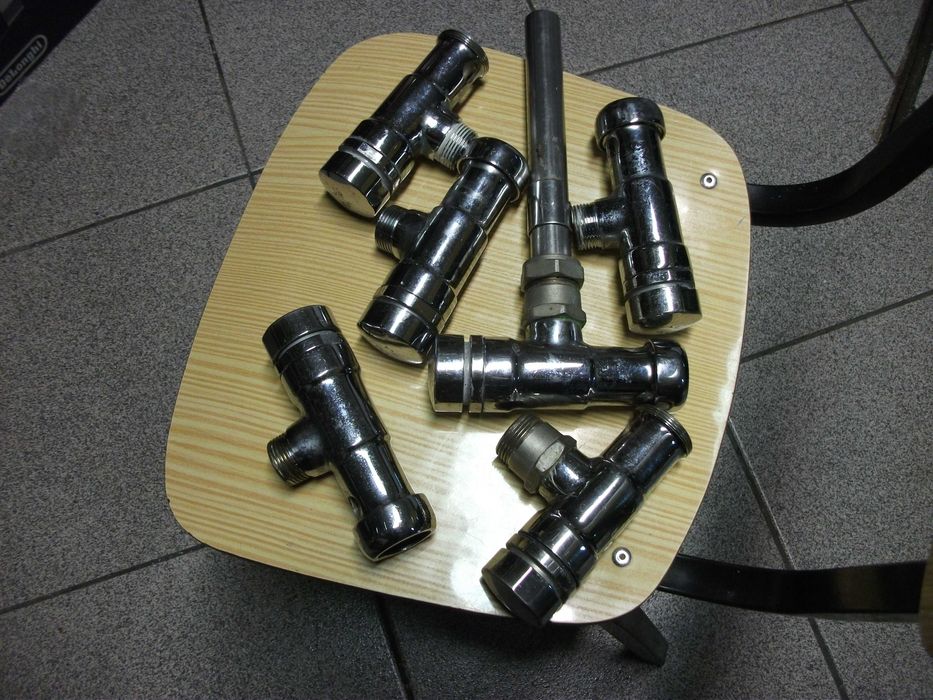 Fluxómetros para sanitas ou urinóis