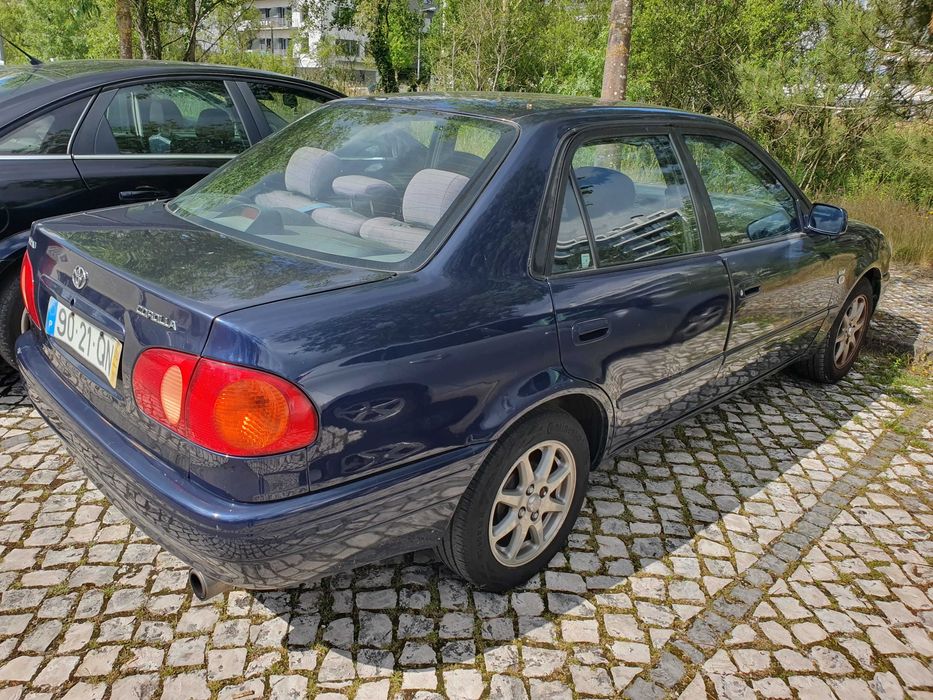 Vende se Corolla 2000 peças ou conserto