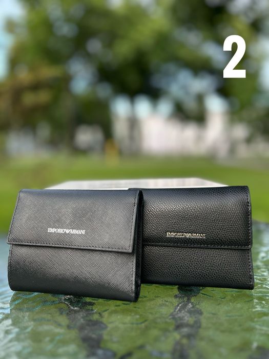 Гаманець Emporio Armani з натуральної шкіри