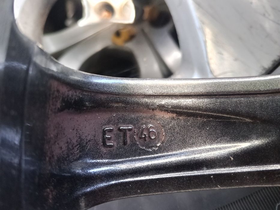 Alufelgi r16 5x114.3 toyota Avensis T27