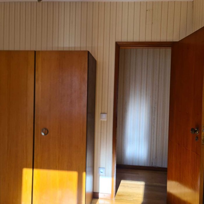 T3 arrenda-se junto Intermarché Santa Clara