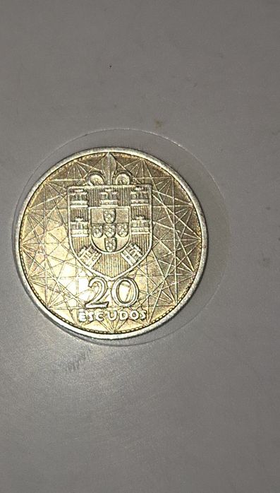 Moeda prata de 20 escudos de 1966