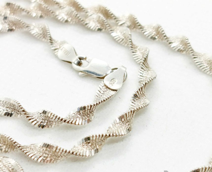 Elegancki, srebrny, włoski komplet: naszyjnik i bransoletka, srebro925