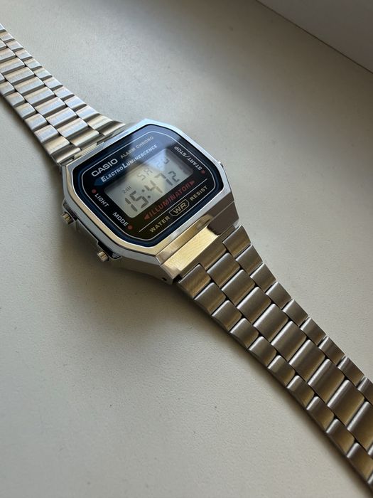 Часы Casio Vintage A168 состояние новых, на гарантии