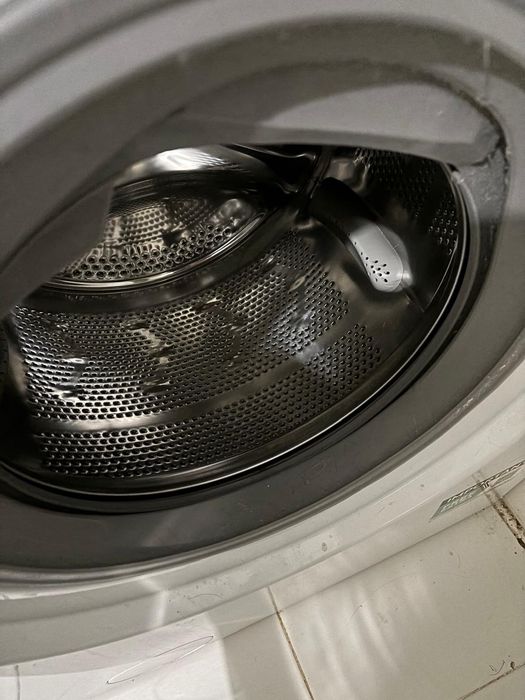 Máquina lavar e secar roupa Candy Row