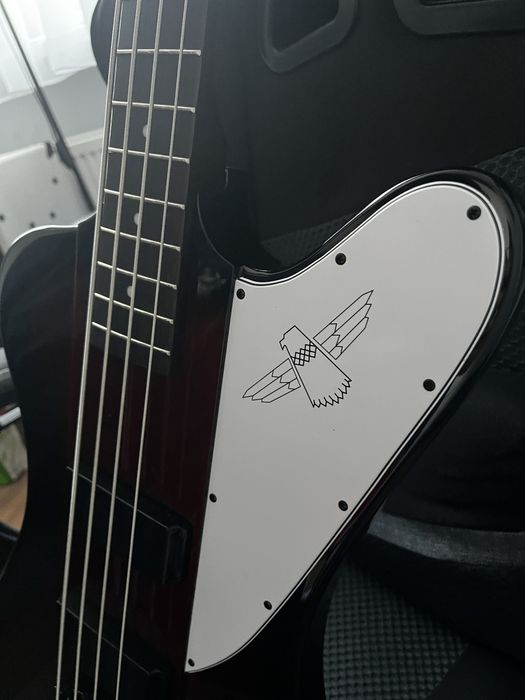 Gitara basowa Epiphone Thunderbird IV VS