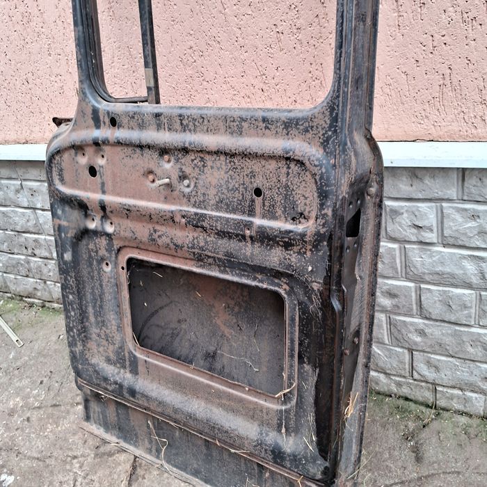 Дверь ЗИЛ 130правая