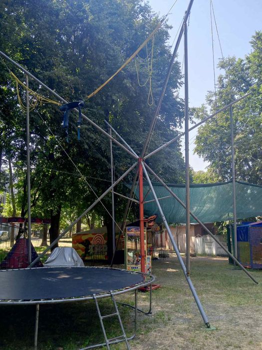 Продам атракціон батут банджо, паук
