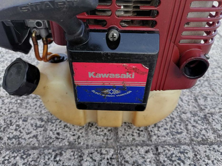 Roçadora Kawasaki 43cm3