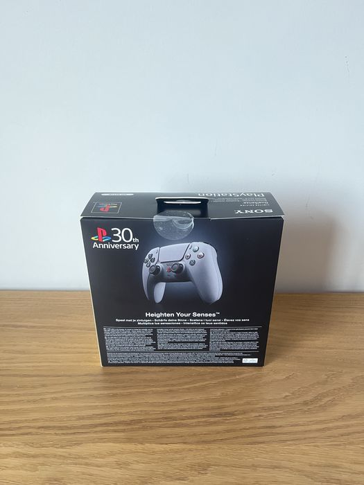 Comando PS5 PlayStation 5 DualSense 30th Anniversary Edition | Novo e Selado