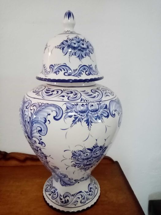 Pote de Loiça de Alcobaça