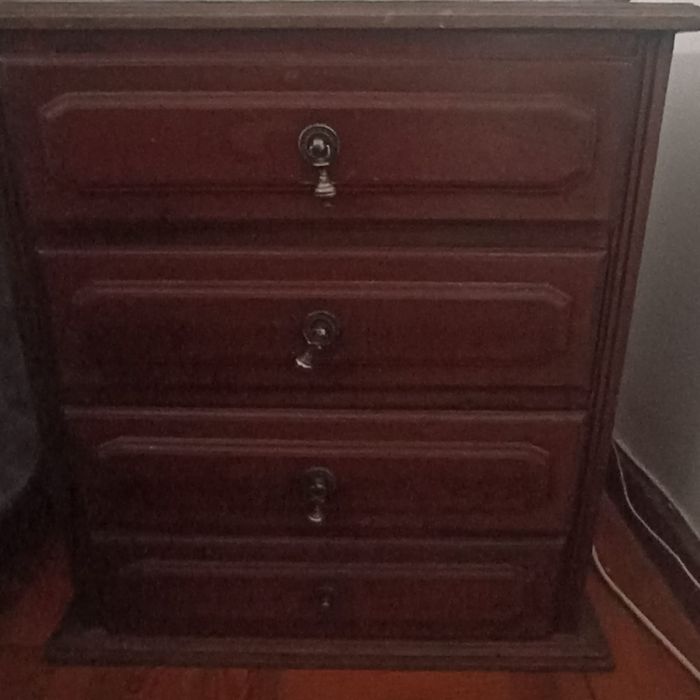 Vendo quarto completo com colchao