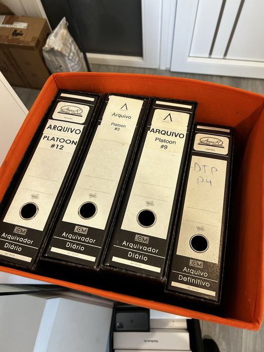 Cerca de 50 dossiers por 25 euros