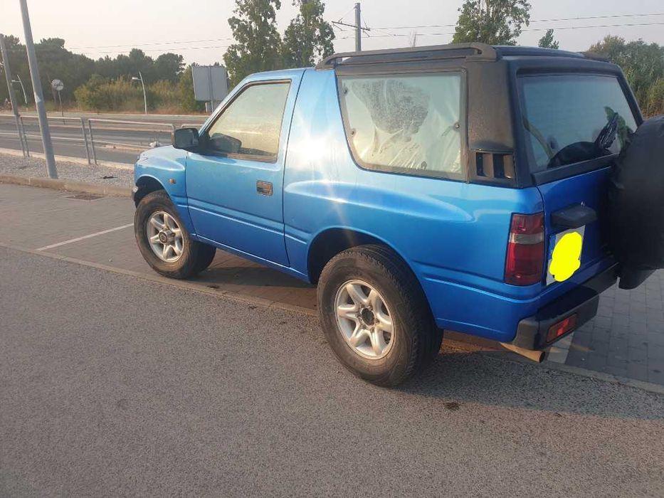 OPEL FRONTERA A 2.5td sport foto 3