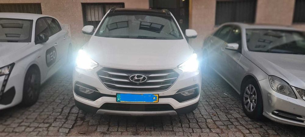 Hyundai Santa Fé 2018 — 7 Lugares — Top de Linha