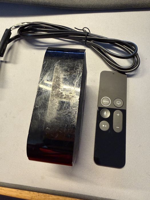Apple TV HD (gen 4) 32Gb A1625 + Apple Siri Remote A1962