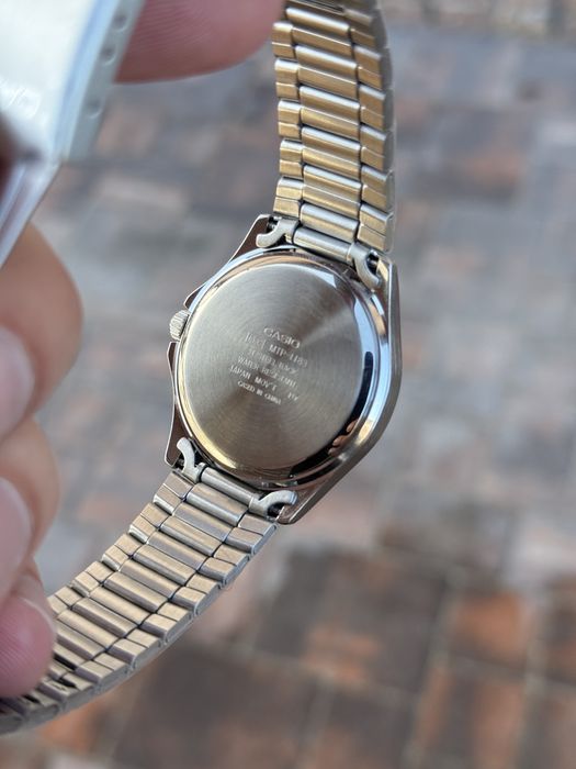 Новий оригінальний  годинник Casio mtp-1183A часи касіо часы