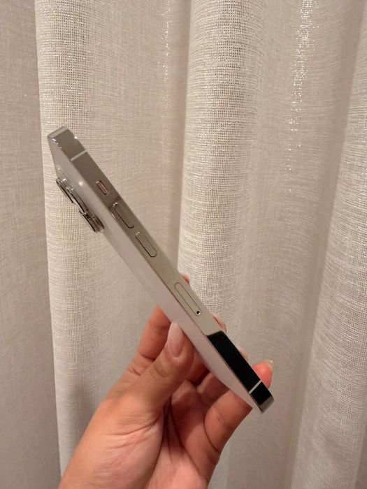 iPhone 14 Pro como novo