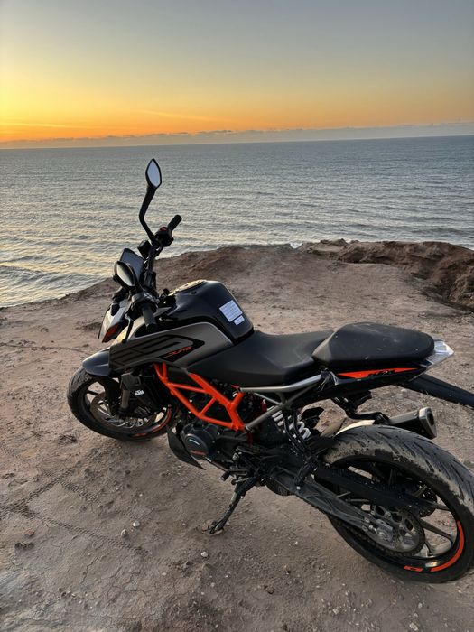 KTM Duke 125 com 5000km