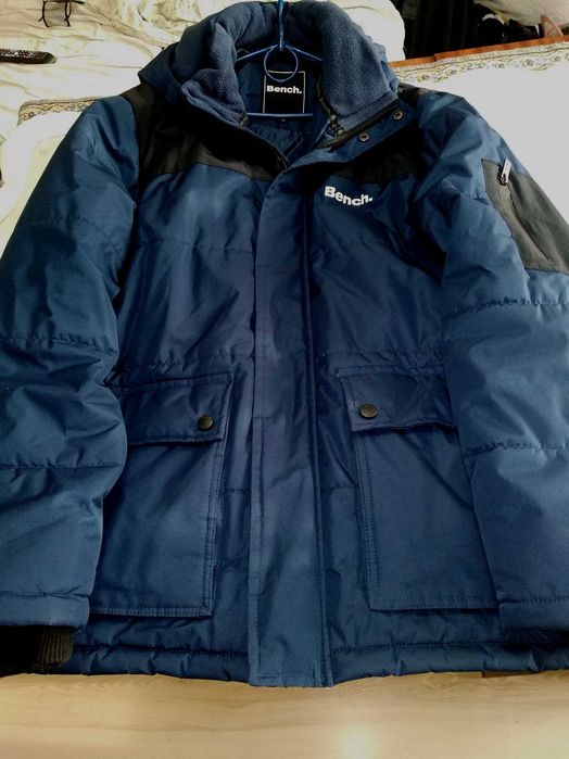 Зимова Куртка BENCH  з США   XL