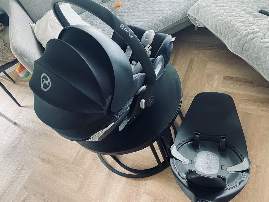 Fotelik cybex Cloud t + baza