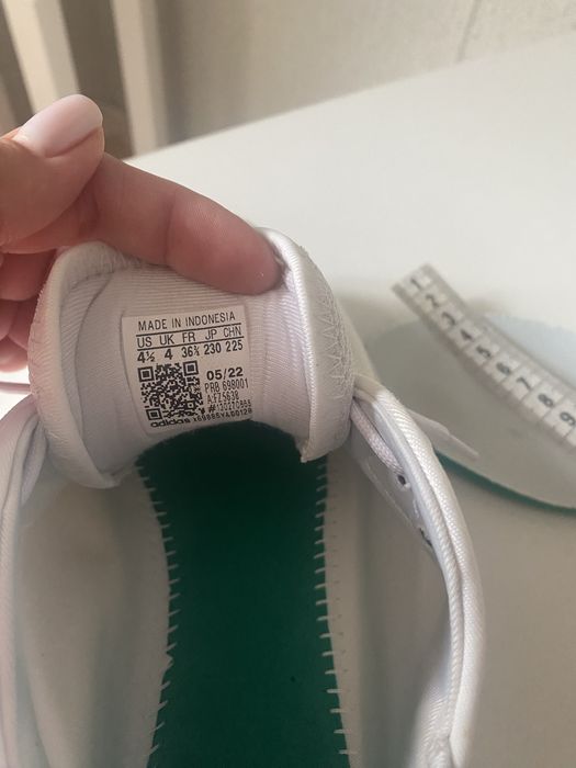 Кросівки фірмові adidas adirondack sltn