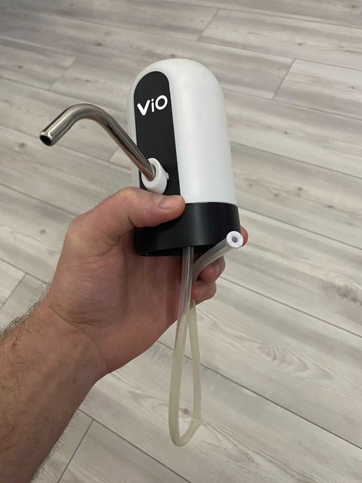 Электрическая помпа для бутилированной воды на бутыль 19 л