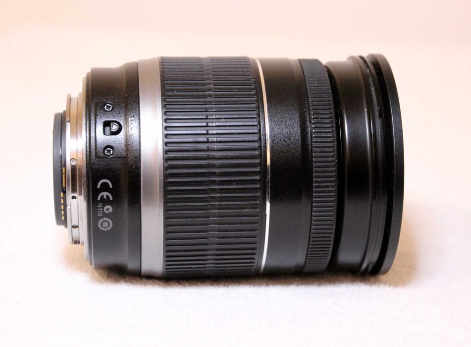 Obiektyw Canon 18-200/3,5-5,6 IS EF-S,  stan b. dobry