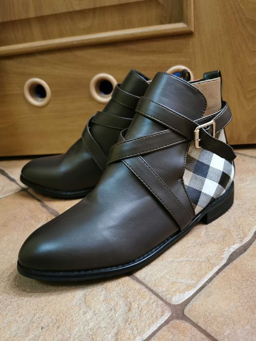 Botki w kratkę r. 39