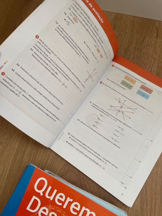 Conjunto caderno arividades 8