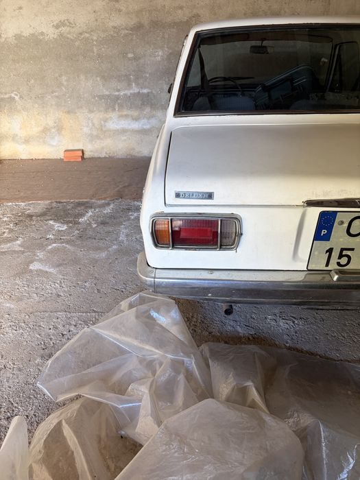 Datsun 1200 Deluxe