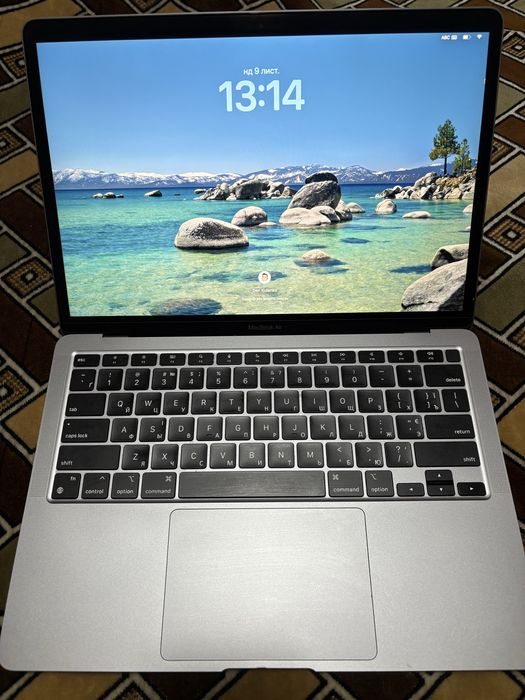 Продам MacBook Air M1