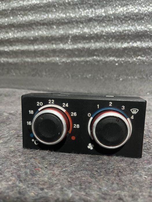 Блок управління обігрівачем (пічкою) ВАЗ 2110, 2111, 2112