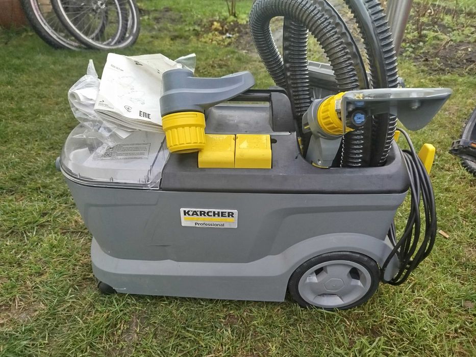 Rok gwarancji profesjonalny odkurzacz piorący Kärcher Puzzi 10/1.