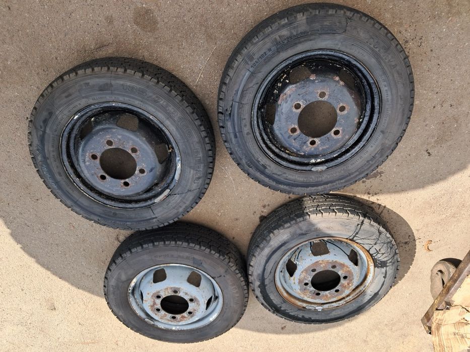 Резина с дисками 185/75/ R16
