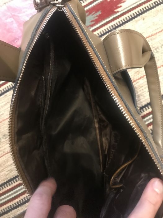 Жіноча сумка-портфель, цупка шкіра, нова