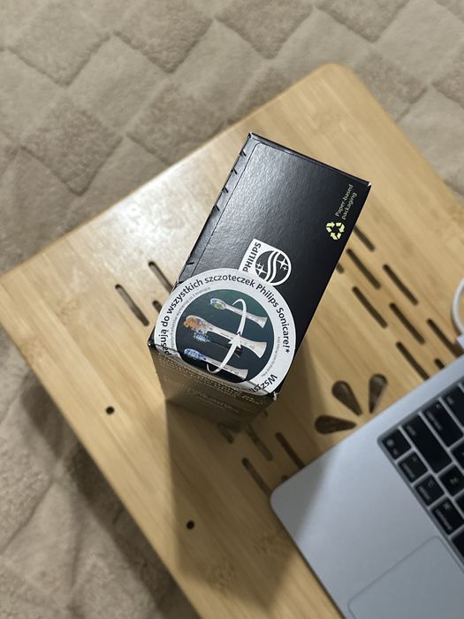 Електрична зубна щітка PHILIPS Sonicare HX7108/01 серії 5300