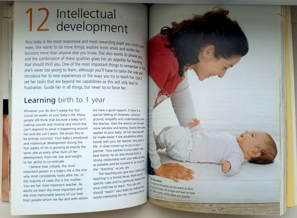 Книга посібник догляд за дитиною