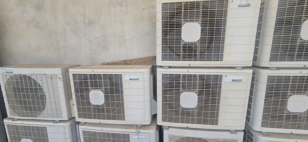 AC - Máquinas exteriores