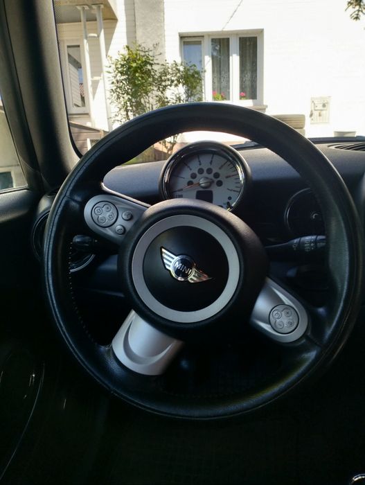 Mini Cooper D Clubman R55 1.6 HDI