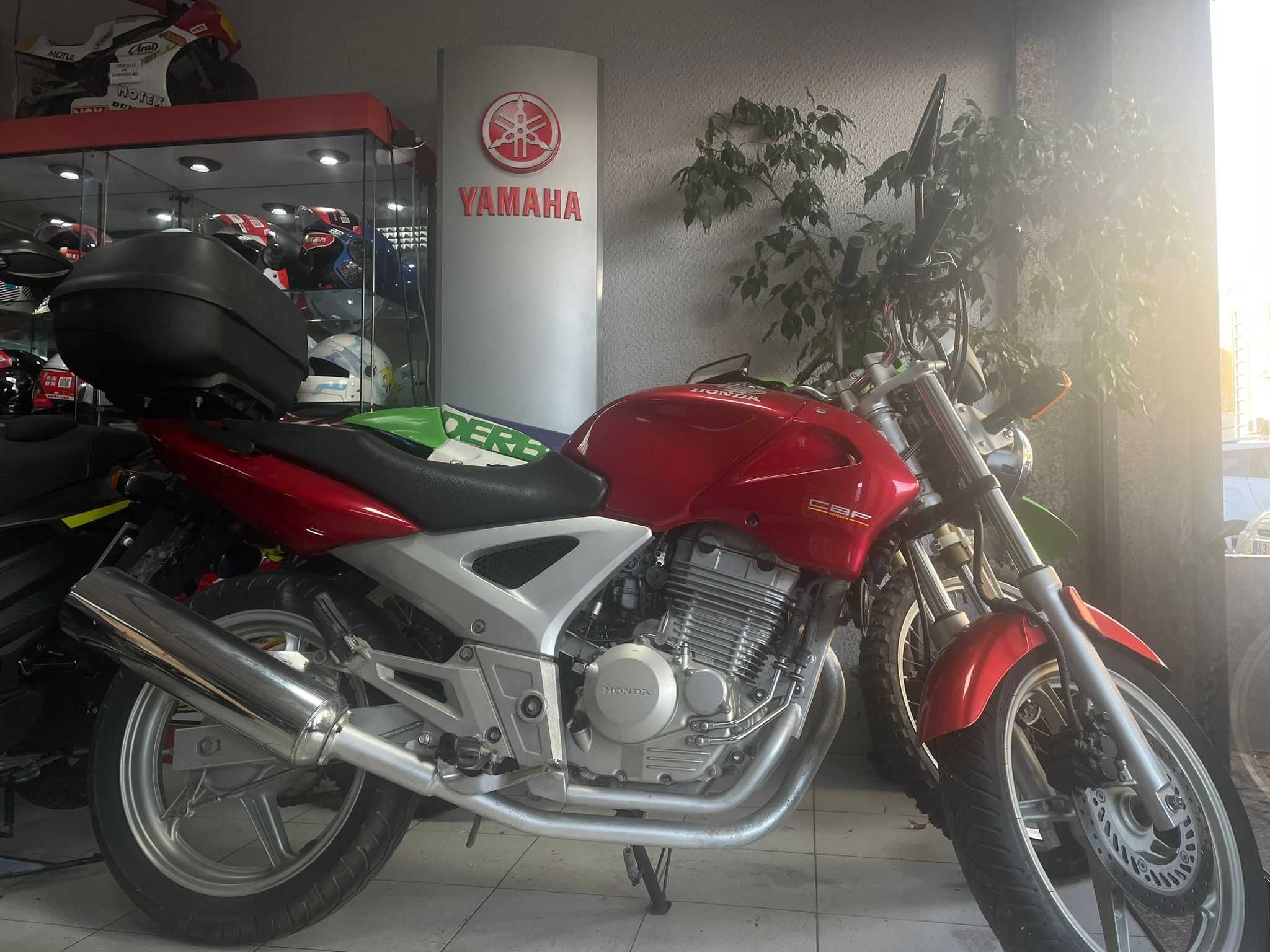 Honda 2024 cbf 250cc