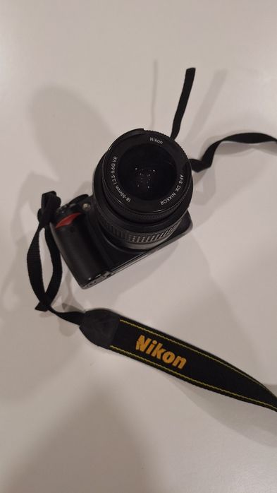 Câmera fotográfica Nikon D3000