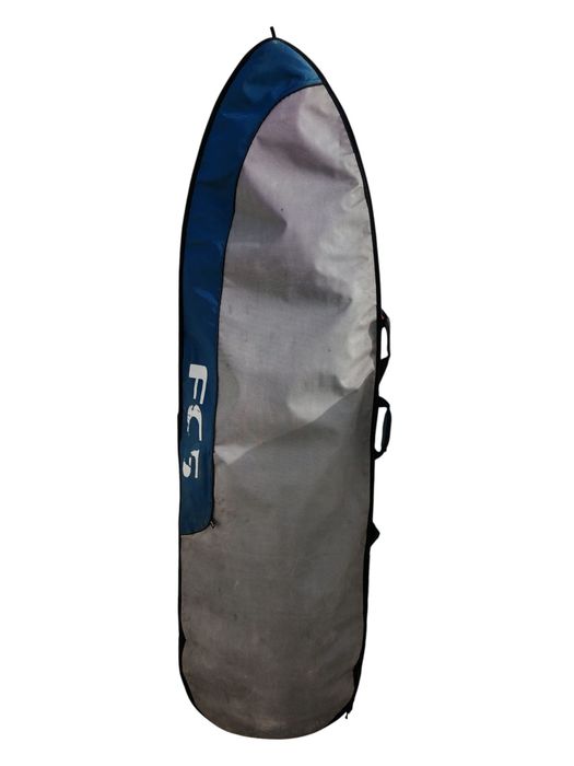 6’8” Mid Length Surfboard ~36L –Versatile + Extras (FCS, leash, cover)