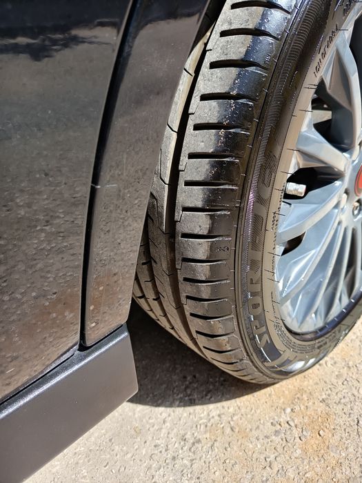 Ford C-Max — fotografia 12