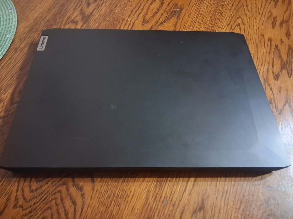 Sprzedam laptop Lenovo